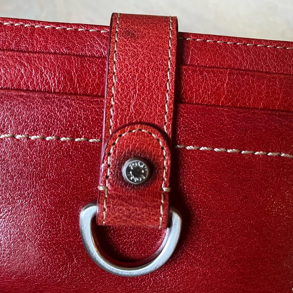 Fossil Red Leather Card Wallet with Silver D-Ring - Picture 4 of 9